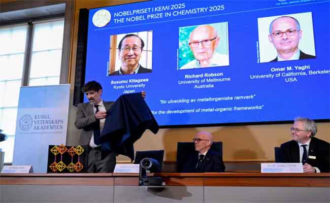 Prix Nobel de chimie 2025 : Kitagawa, Robson et Yaghi récompensés pour les structures organométalliques – une révolution des MOF et une polémique naissante