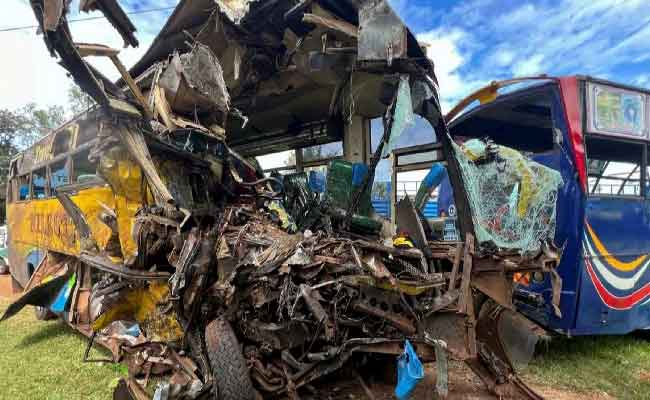 Ouganda : 46 morts dans un terrible accident de bus sur l’autoroute Kampala-Gulu
