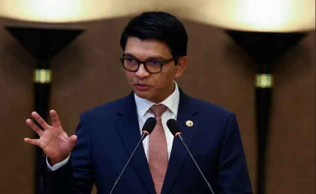 Madagascar : Le président Rajoelina fuit le pays, alors que la « Génération Z » renverse le pouvoir