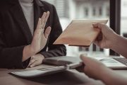 Algérie/OCRC : saisies records face à une corruption endémique et persistante