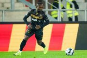 Samuel Asamoah frôle le drame : le footballeur togolais risque la paralysie après une fracture du cou en Chine