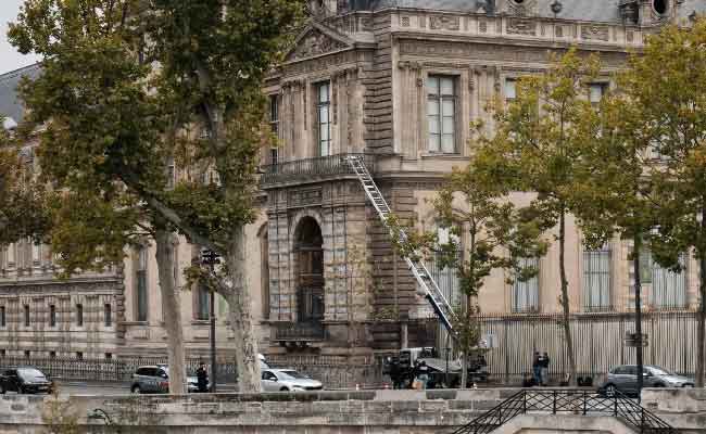 Cambriolage du Louvre : deux suspects interpellés, l’un tentait de fuir vers l’Algérie