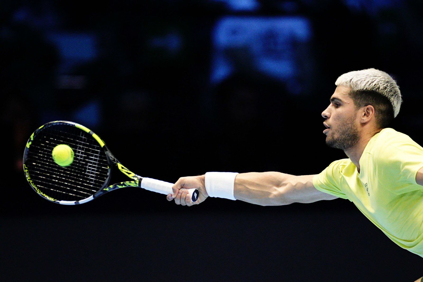 Alcaraz s’assure la place de n°1 mondial grâce à une nouvelle victoire aux Finales ATP