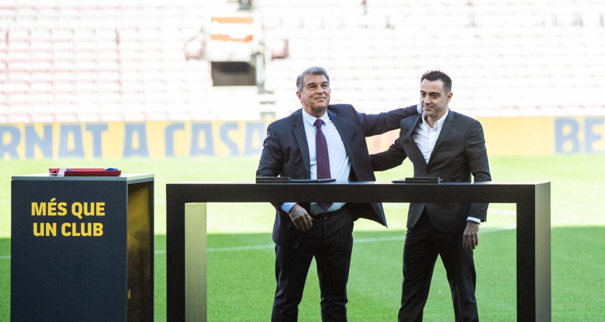 Barça : Xavi tourne le dos à Laporta et relance la bataille pour 2026