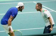 Coupe Davis : Cobolli offre à l’Italie une victoire héroïque et la place en finale après un tie-break épique