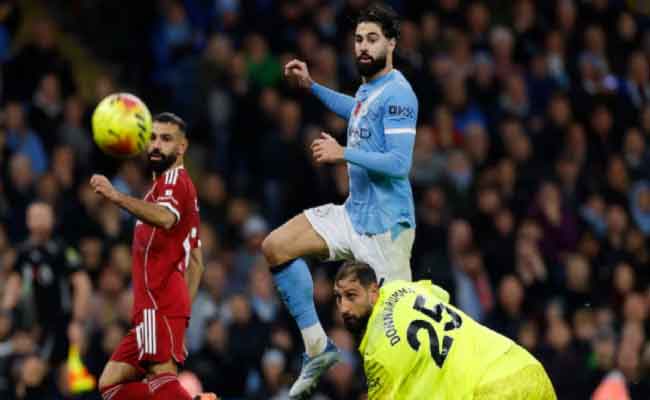 Manchester City surclasse Liverpool 3-0 : Guardiola fête son 1000e match en maître absolu