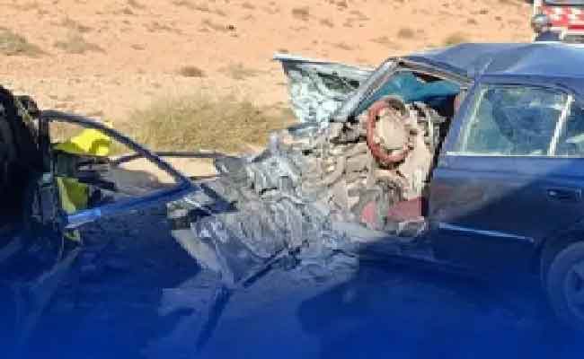 M'Sila : Collision entre une voiture et un taxi sur la RN46 à El Houamed – 3 morts et 7 blessés