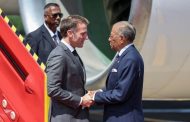 Tournée express en Afrique australe : Macron replace la France là où elle est encore bienvenue