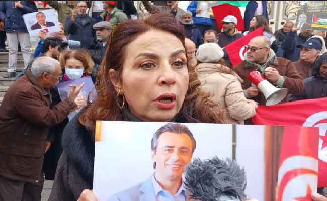 Tunisie : Jaouhar Ben Mbarek victime de violences en prison, son état de santé s’aggrave
