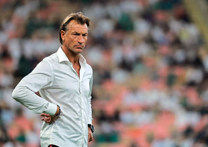 Football saoudien : Hervé Renard reste en poste malgré les rumeurs de limogeage