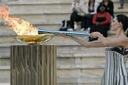 JO-2026 : Jasmine Paolini et Giovanni Malagò accueillent la flamme à Rome