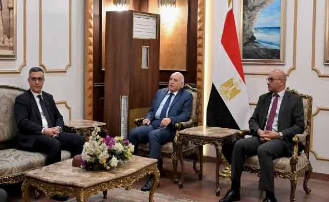Ahmed Attaf arrive au Caire pour participer à la 2e Réunion ministérielle du Forum Afrique-Russie