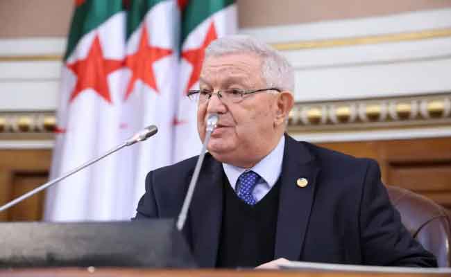 Colonisation française en Algérie : une histoire complexe entre violences et modernisations