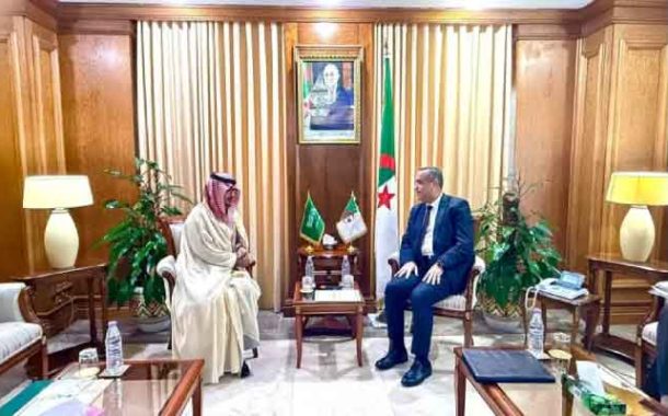 Mourad Adjal reçoit l’ambassadeur saoudien : l’Algérie, affaiblie par sa rente pétrolière, s’incline devant le leader OPEP Riyad et ses pétrodollars