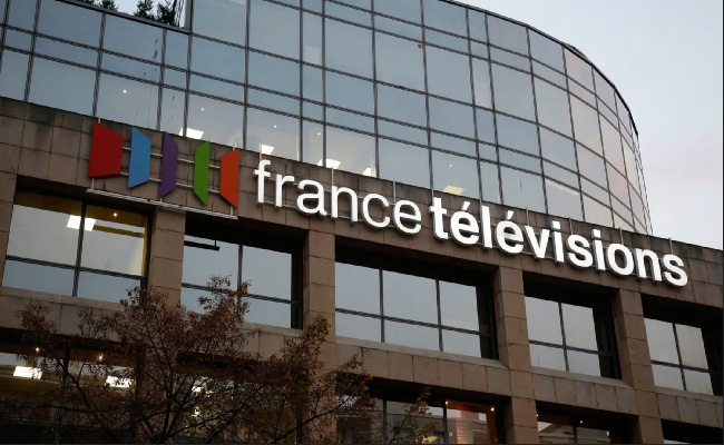 Alerte à la bombe au siège de France Télévisions : évacuation massive et antenne coupée en plein direct