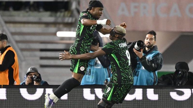 CAN 2025 : Nigeria en feu – Après un 4-0 éclatant, les Super Eagles prêts à dévorer l’Algérie ou la RDC