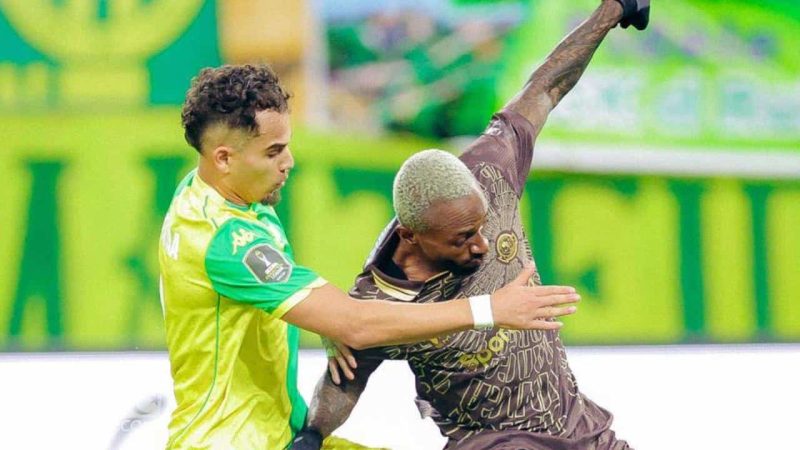 JSK : Mehdi Boudjemaa a-t-il refusé de jouer la seconde mi-temps contre Rouissat ?