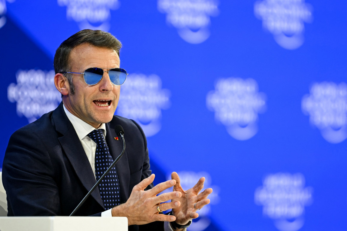 « Ne pas accepter la loi du plus fort » : les points clés du discours ferme d’Emmanuel Macron à Davos face à Trump