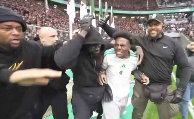 IShowSpeed pris à partie en Algérie : jets de projectiles et évacuation express du stade Nelson-Mandela