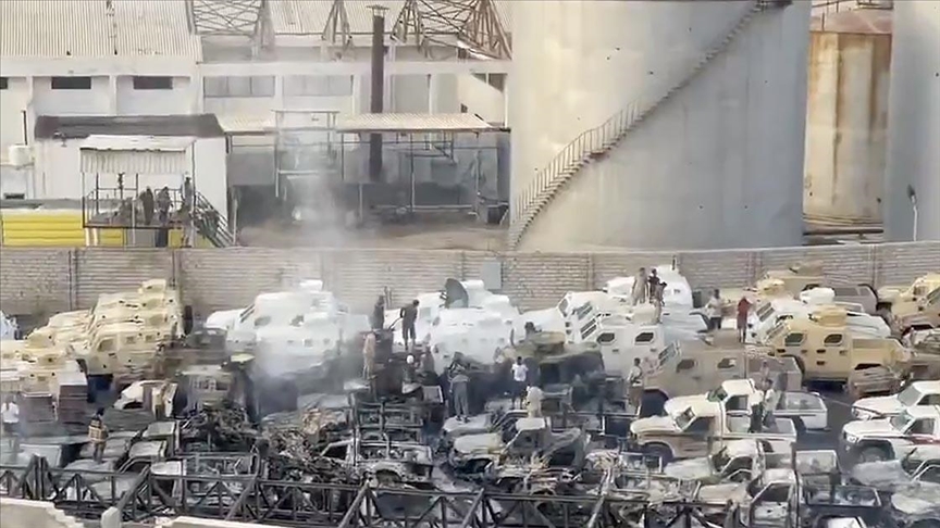 Yémen : les Émirats arabes unis annoncent le retrait de leurs forces restantes après un ultimatum saoudien et une frappe aérienne sur le port de Mukalla