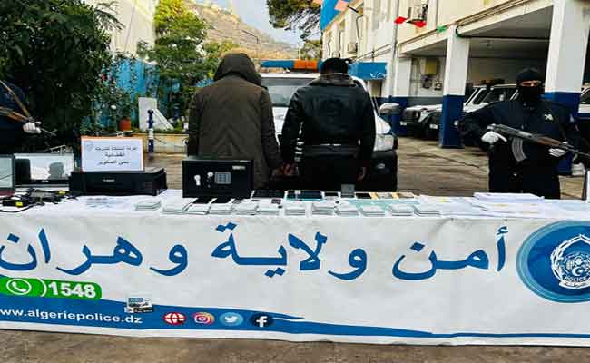 Arrestation de 2 Africains pour falsification de monnaie à Oran : saisie de faux billets nationaux et étrangers