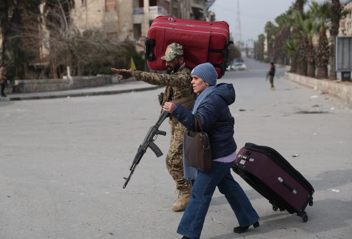 Syrie: un cessez-le-feu pour évacuer les combattants kurdes après des jours de violences intenses