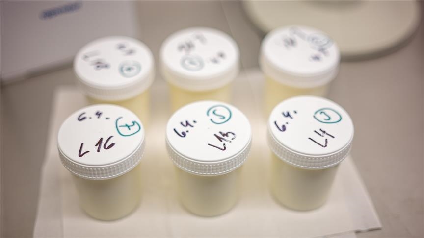 France : 24 familles assignent l’État et des industriels en justice après des intoxications présumées liées à des laits infantiles