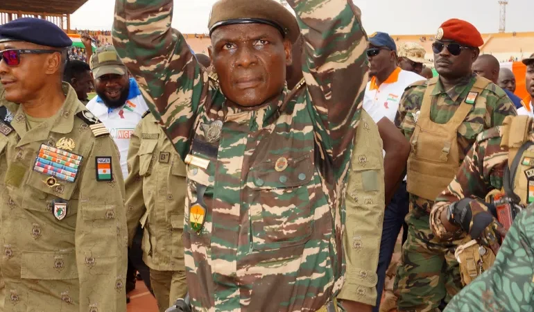 « Guerre à la France » : un haut gradé nigérien appelle à la mobilisation populaire dans un discours incendiaire