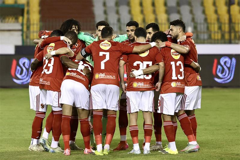 Ahly réagit après la défaite : sanctions sévères et renforce ses mesures pour reprendre la tête du championnat