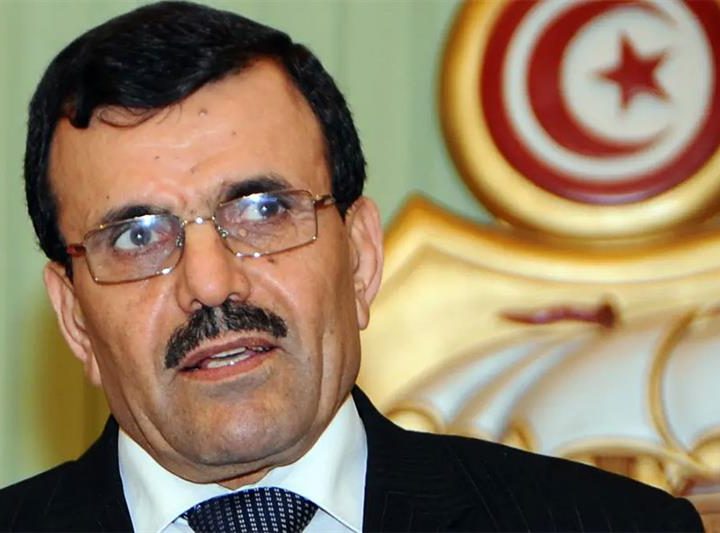 Tunisie : l&rsquo;ancien Premier ministre Ali Laarayedh condamné à 24 ans de prison en appel pour l’envoi de jihadistes vers les zones de conflit