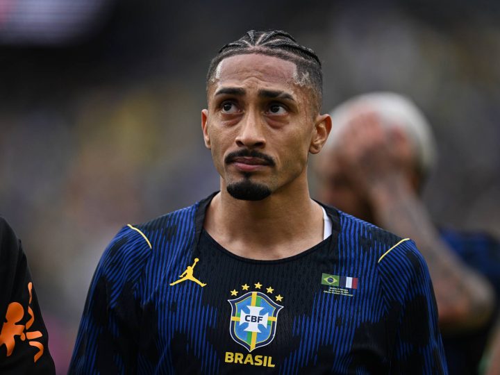 Coup dur pour le FC Barcelone : Raphinha absent environ 5 semaines