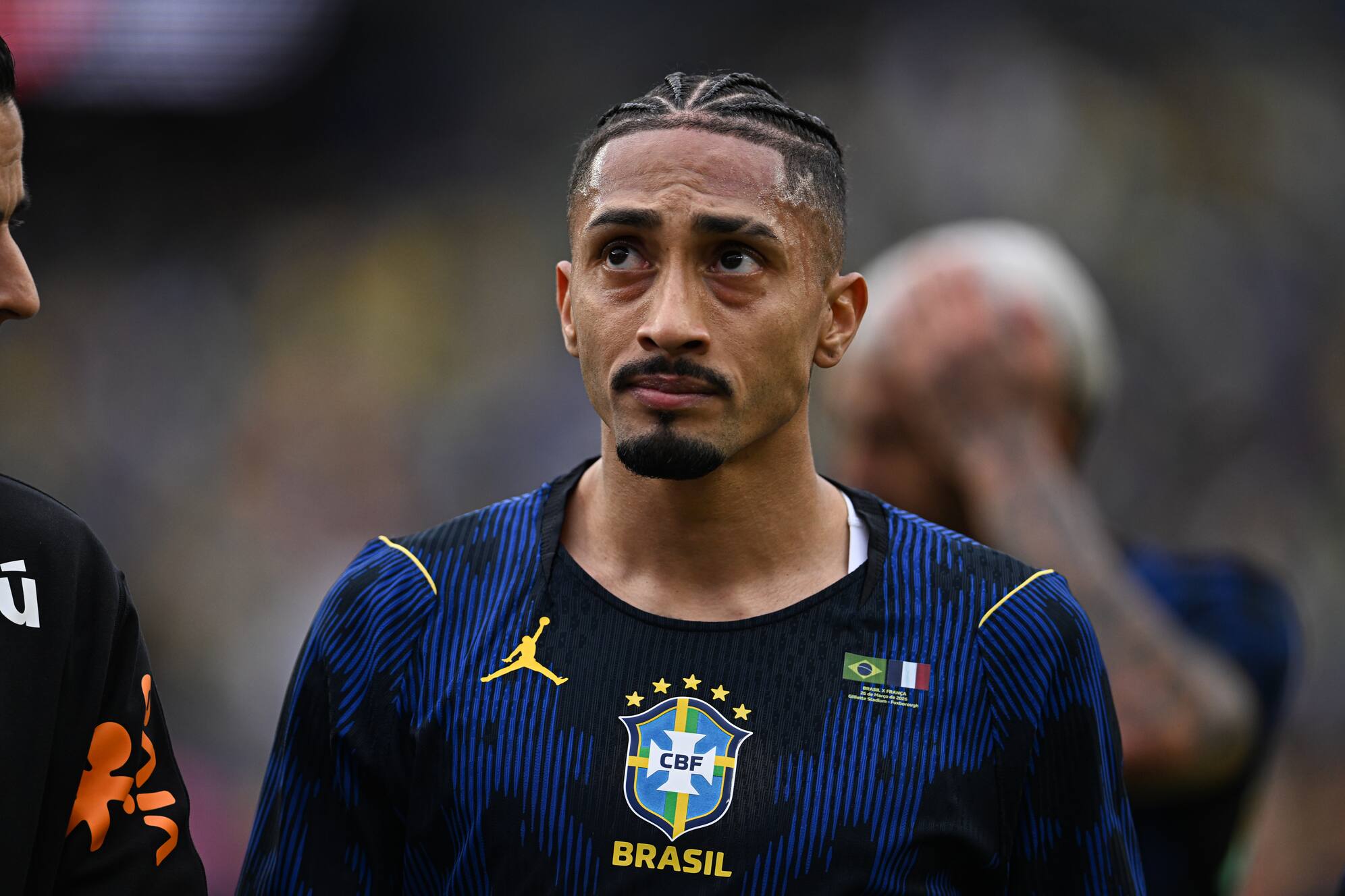 Coup dur pour le FC Barcelone : Raphinha absent environ 5 semaines