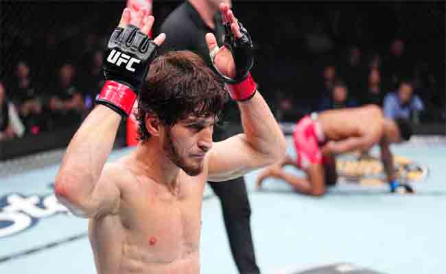 Murphy blessé et battu : Evloev s’affirme comme prétendant numéro un