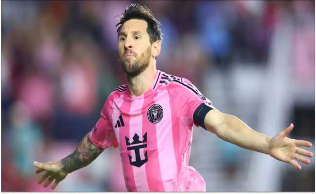 Messi approche de son 900e but et guide l’Inter Miami vers une nouvelle victoire en MLS