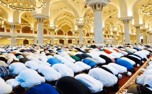 Aïd El-Fitr : La prière fixée à 08h00 à travers la wilaya d’Alger