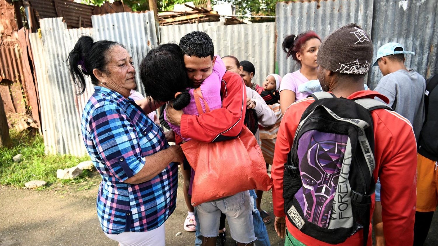 Cuba gracie 2 010 détenus à l’occasion de la Semaine sainte : un geste humanitaire sous forte pression américaine