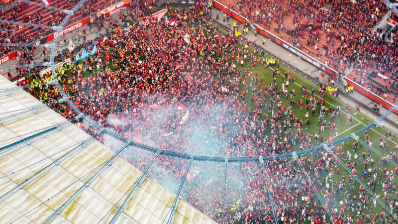 Ligue des champions : plusieurs incidents chaotiques à Munich, l’UEFA ouvre une enquête après des blessés parmi les photographes