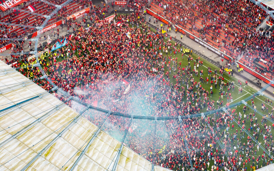 Ligue des champions : plusieurs incidents chaotiques à Munich, l’UEFA ouvre une enquête après des blessés parmi les photographes
