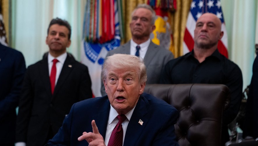 Trump prolonge le cessez-le-feu avec l’Iran tout en maintenant le blocus des ports