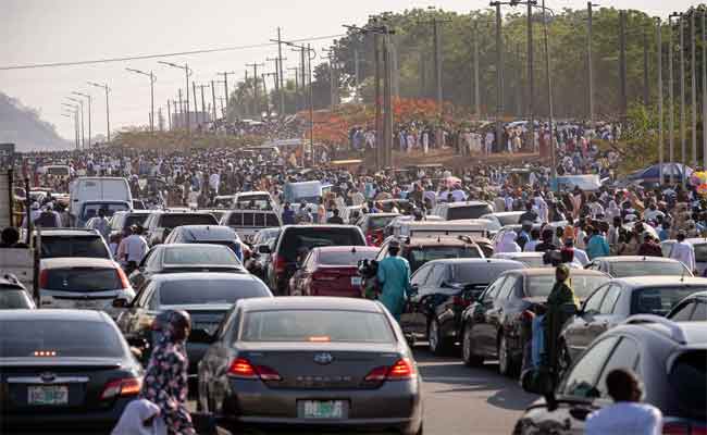 Au Nigeria, la chaleur extrême : quand le rafraîchissement devient un luxe inaccessible