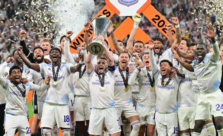 Europa League : Aston Villa renverse SC Fribourg (3-0) et décroche son 2e titre européen