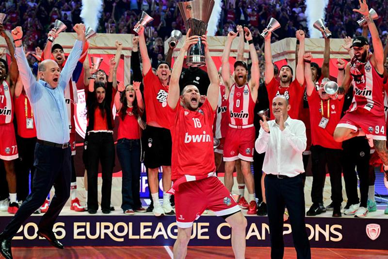 Basket– Euroligue: l’Olympiakos renverse le Real Madrid et retrouve le sommet de l’Europe