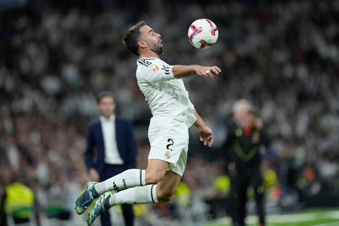 Carvajal dans la zone grise : Le capitaine du Real Madrid blessé et en fin de contrat