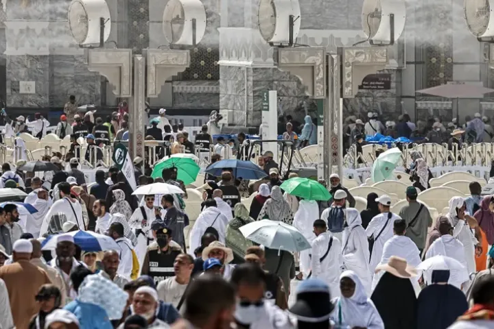 Hajj : Des pèlerins du monde entier affluent à La Mecque malgré les tensions régionales