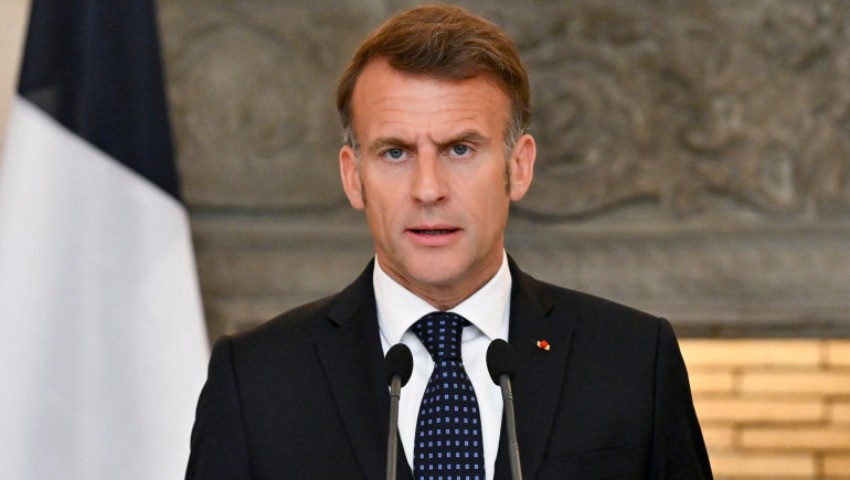 « Maboules » : Emmanuel Macron s’en prend à ses détracteurs et ravive une crise déjà explosive avec Alger