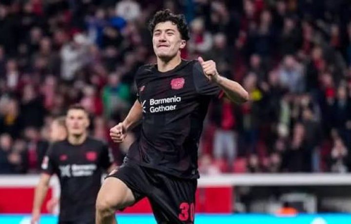 Ibrahim Maza nommé parmi les meilleurs jeunes de Bundesliga : la confirmation d’un talent en pleine ascension