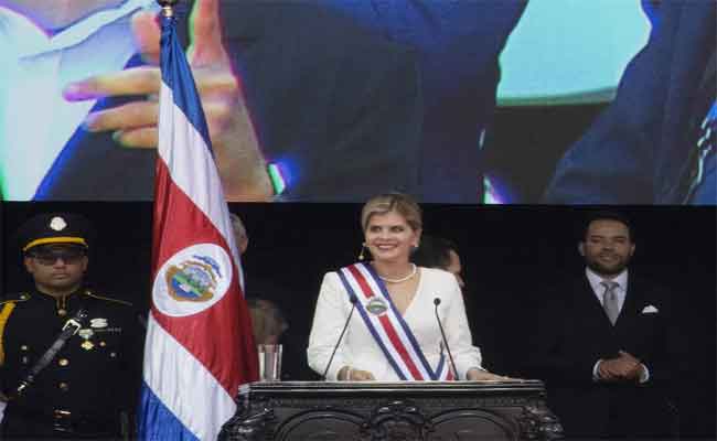 Costa Rica : Laura Fernández prête serment comme nouvelle présidente et promet une guerre totale contre les cartels