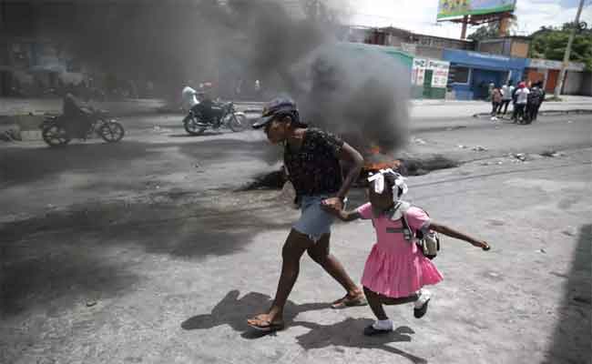 Haïti : Port-au-Prince s’enfonce dans le chaos, 78 morts malgré le début du déploiement international