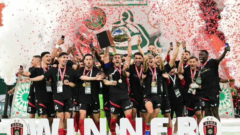 Coupe d’Algérie 2026 : l’USM Alger fait chuter le CRB (2-1) et décroche son 10ᵉ titre.