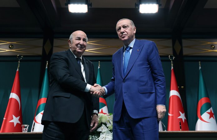 Vœux de l’Aïd, contrats obscurs : quand Erdogan et Tebboune échangent gaz et drones au mépris de leurs peuples